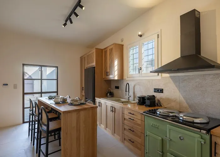 Yema House - Naoussa Bay