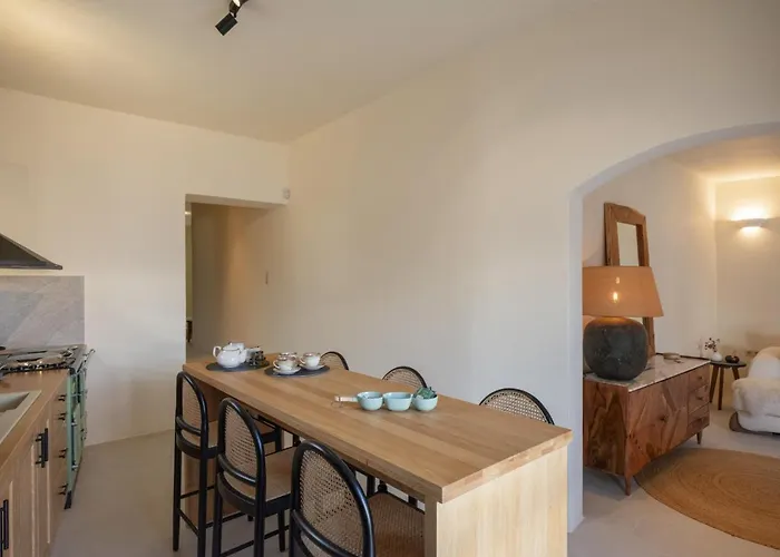 Yema House - Naoussa Bay Protorgia